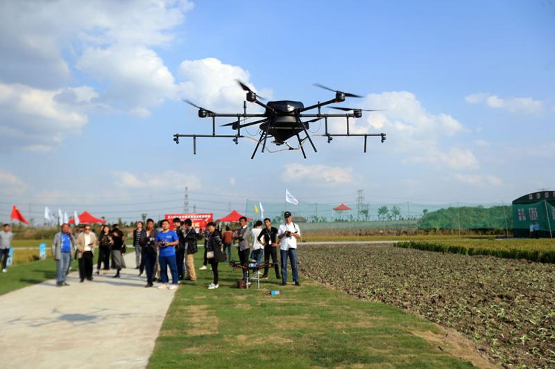 滑进春晚画面玩转冰雪竞技丨第二十七届哈尔滨冰雪大世界新春玩法全解锁