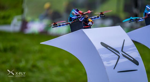 《飞驰人生3》票房突破20亿川西最野赛道成最大亮点